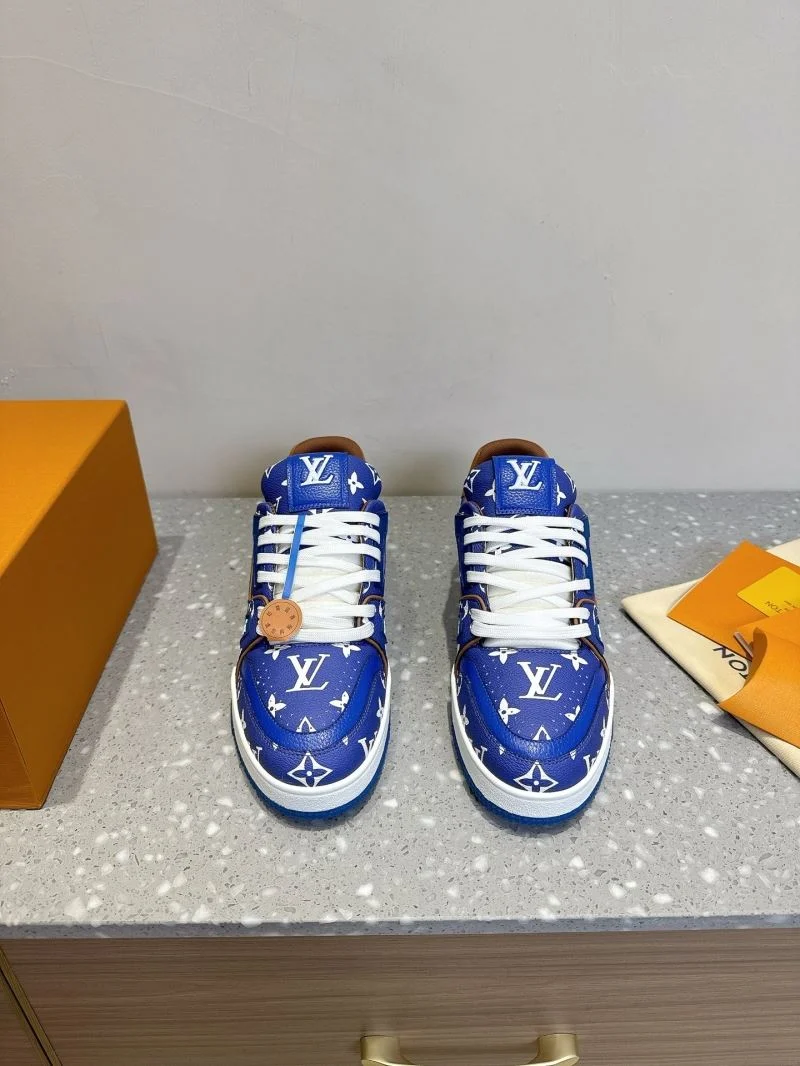 Louis Vuitton Trainer Sneaker FashionForward 31571