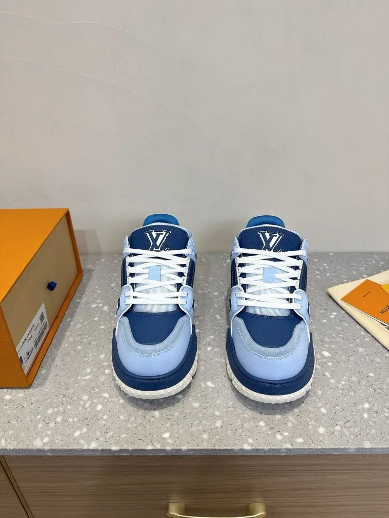 FashionForward Louis Vuitton Trainer Sneaker 31572