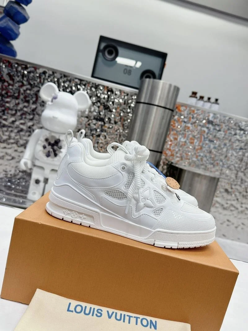 Louis Vuitton Trainer Sneaker Breathable 31569