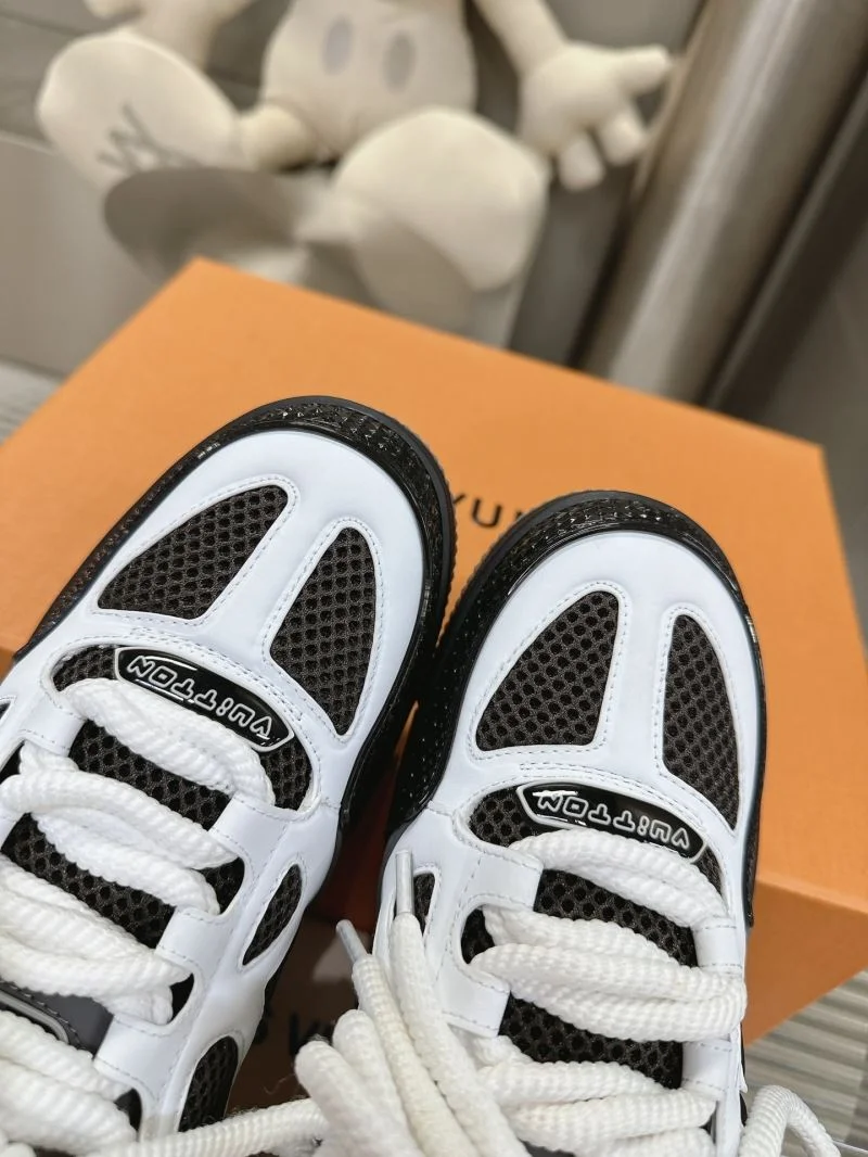StreetReady Louis Vuitton Trainer Sneaker 31559