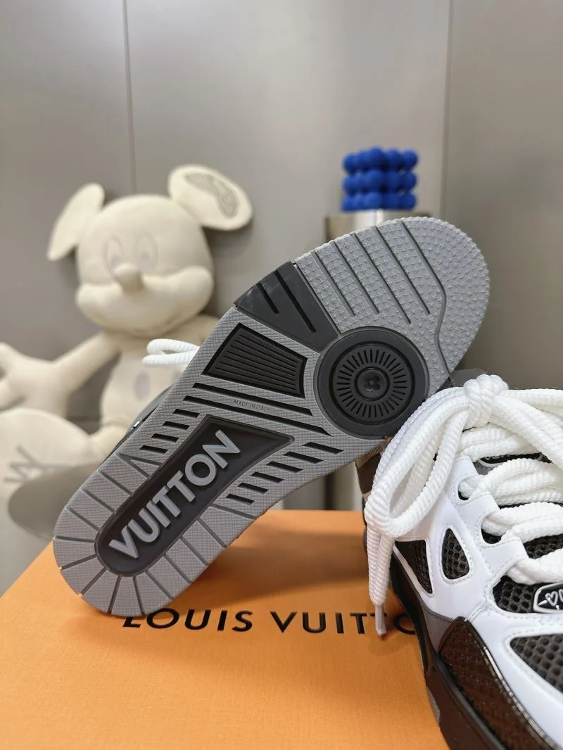 StreetReady Louis Vuitton Trainer Sneaker 31559