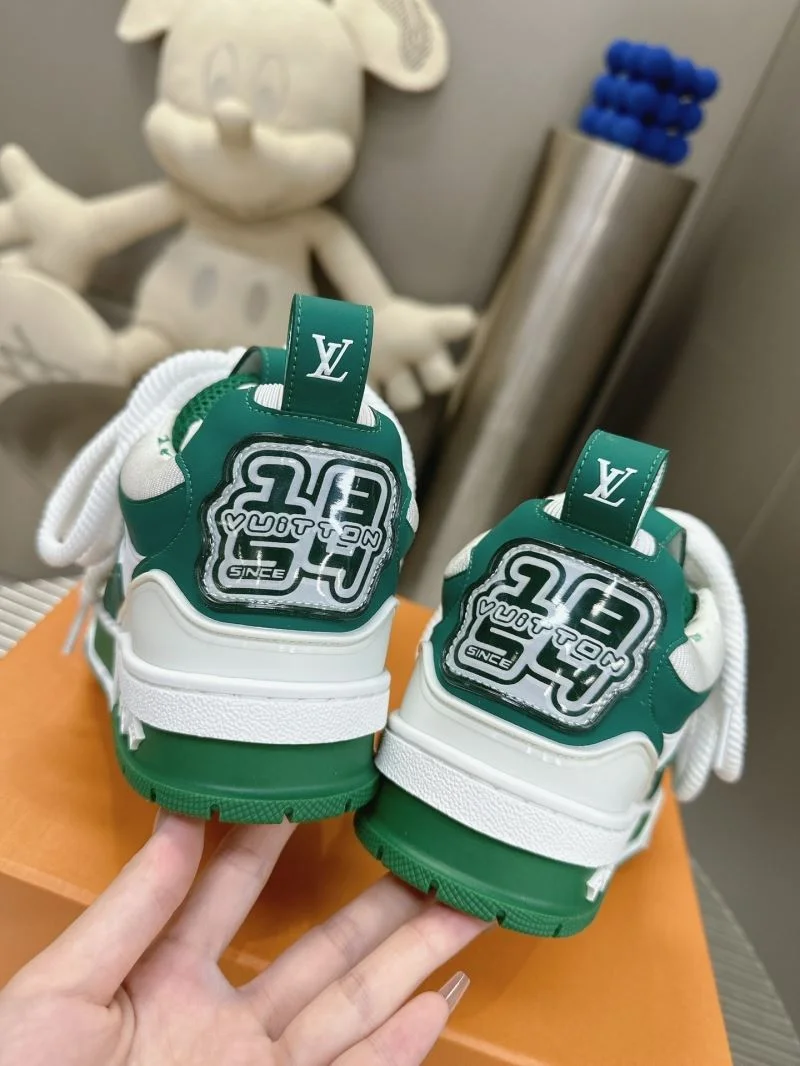 Soft Louis Vuitton Trainer Sneaker 31558