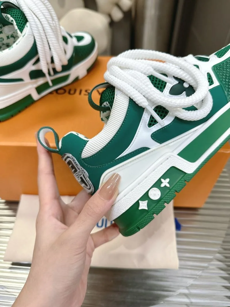 Soft Louis Vuitton Trainer Sneaker 31558