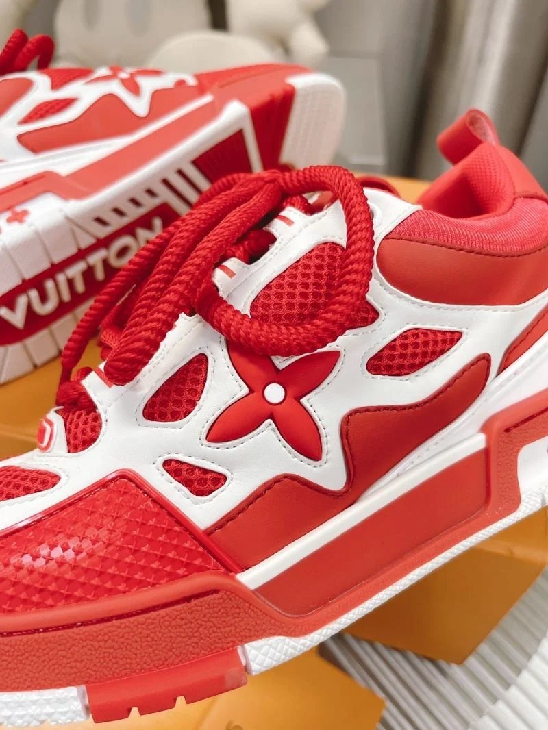 Louis Vuitton Trainer Sneaker Lightweight 31553