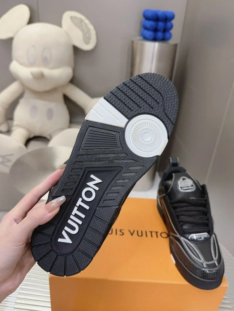 Thermal Louis Vuitton Trainer Sneaker 31551