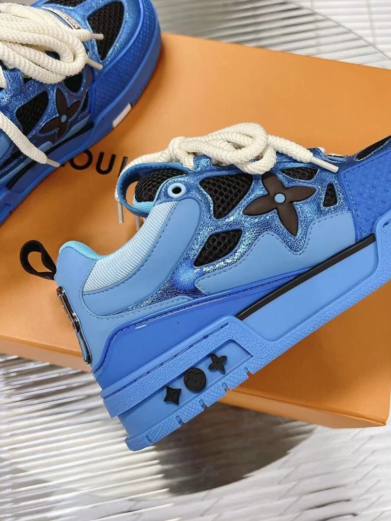 Supportive Louis Vuitton Trainer Sneaker 31535