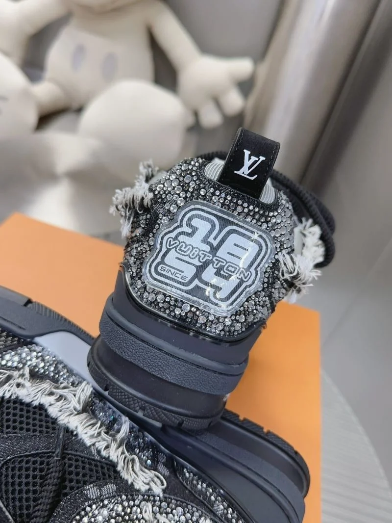Louis Vuitton Trainer Sneaker Sustainable 31555