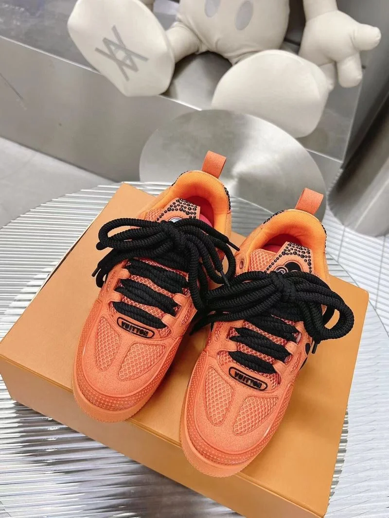 Louis Vuitton Trainer Sneaker Popular 31548