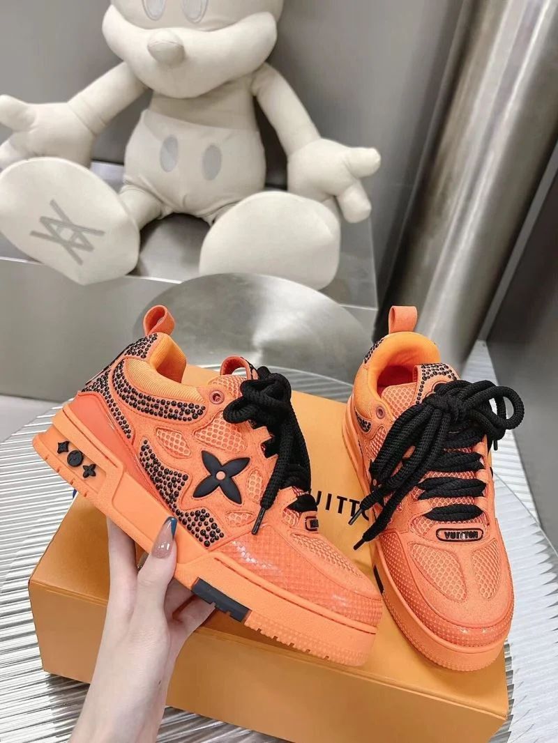 Louis Vuitton Trainer Sneaker Popular 31548