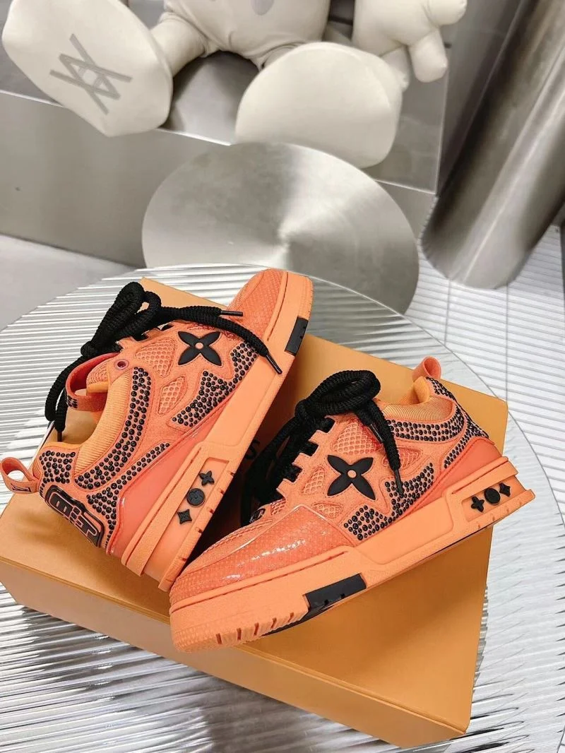 Louis Vuitton Trainer Sneaker Popular 31548