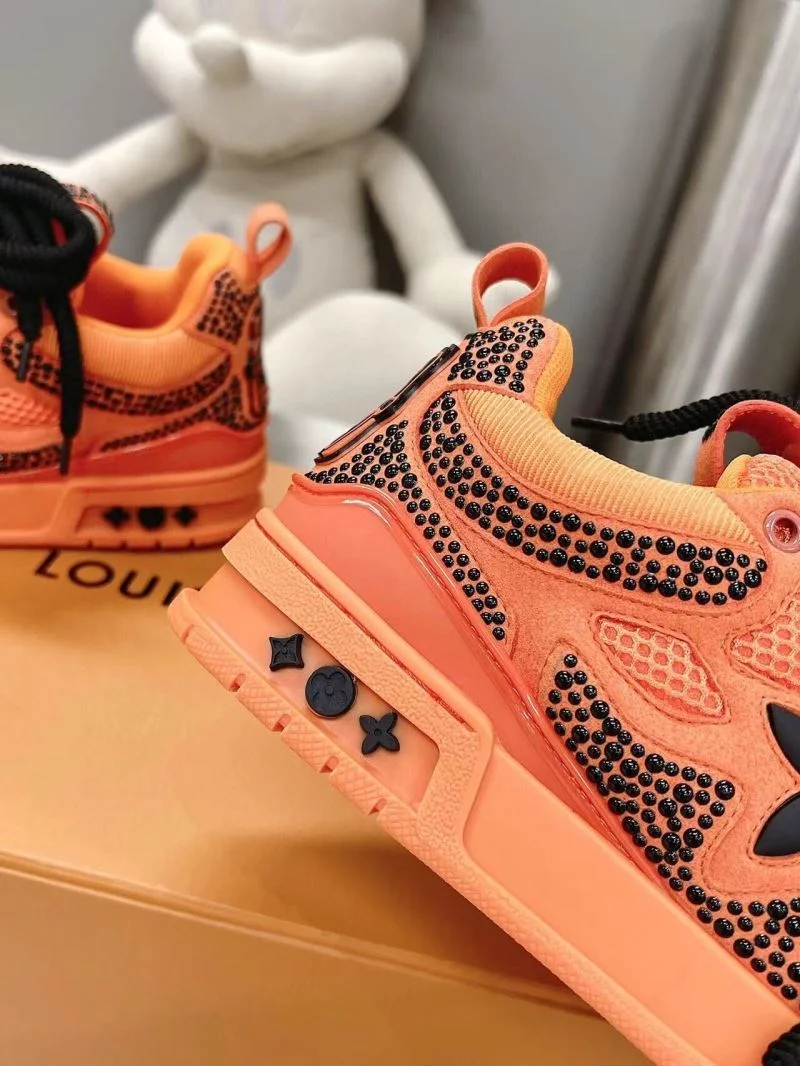 Louis Vuitton Trainer Sneaker Popular 31548