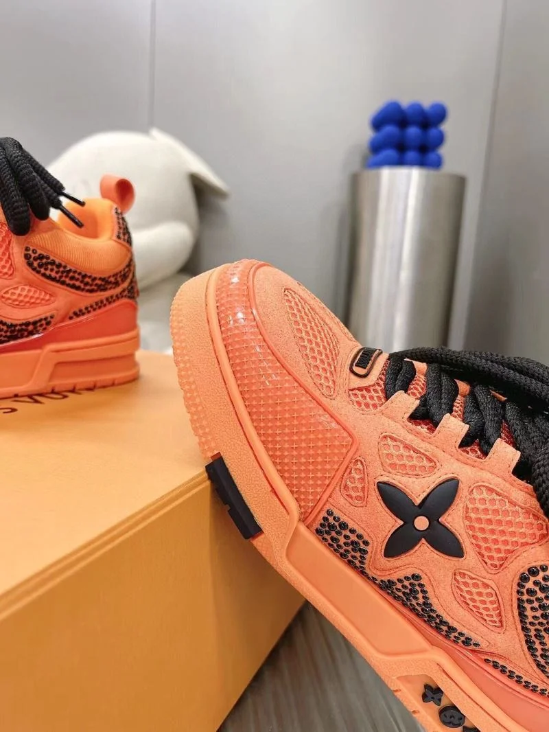 Louis Vuitton Trainer Sneaker Popular 31548