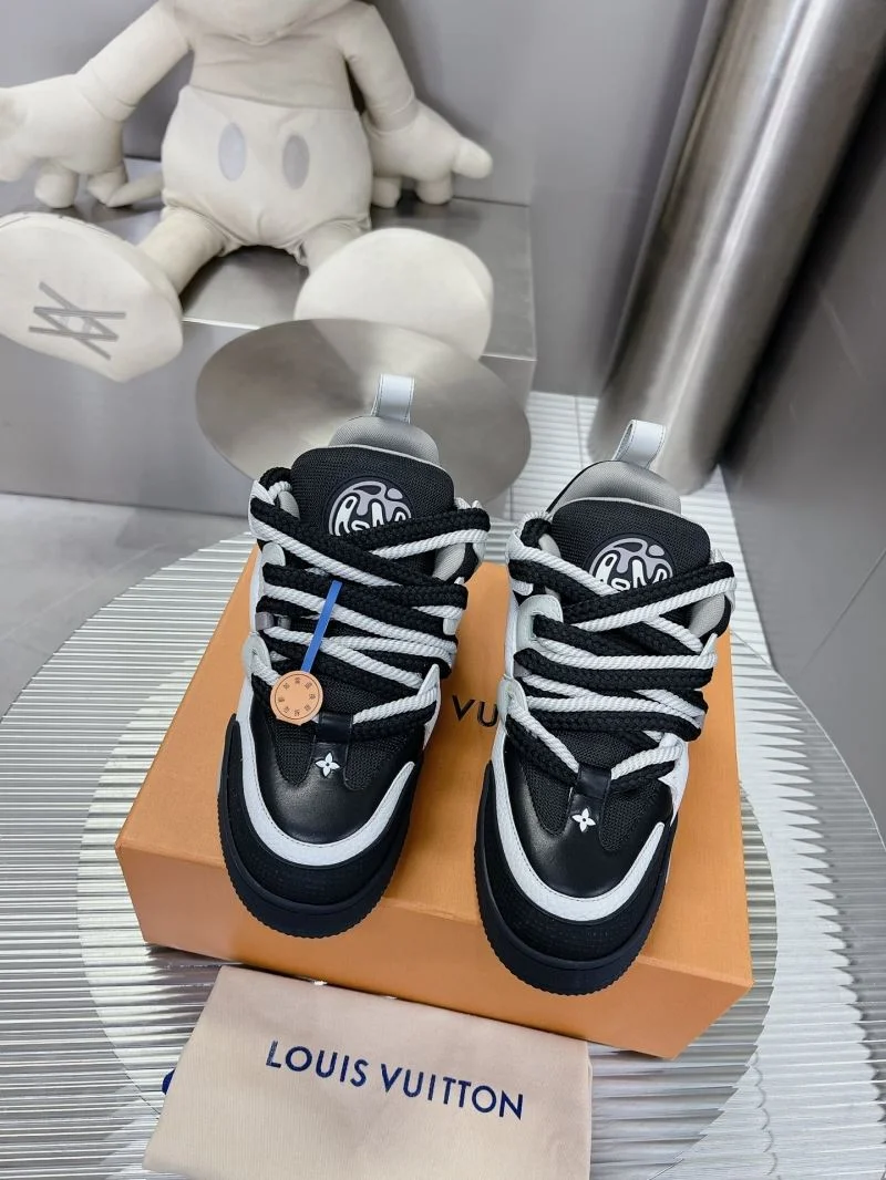 EyeCatching Louis Vuitton Trainer Sneaker 31530