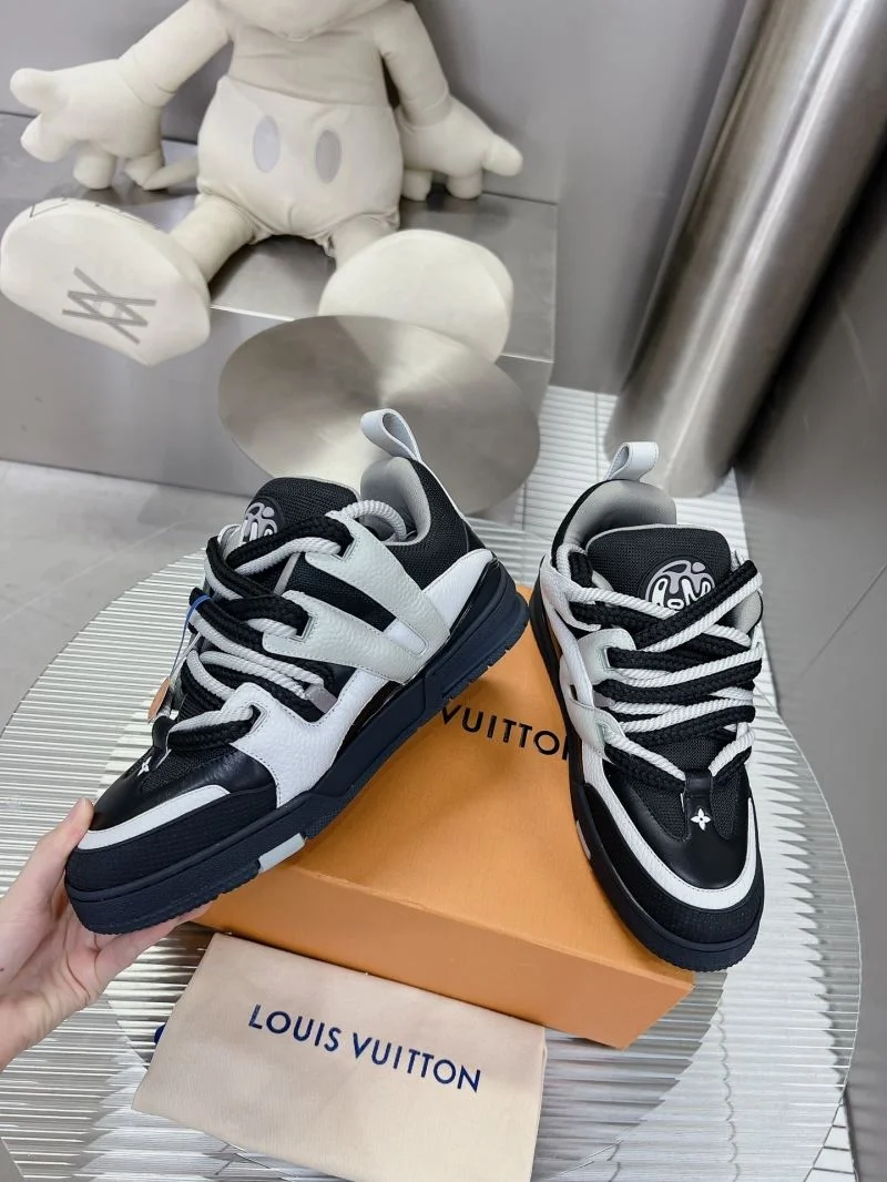 EyeCatching Louis Vuitton Trainer Sneaker 31530