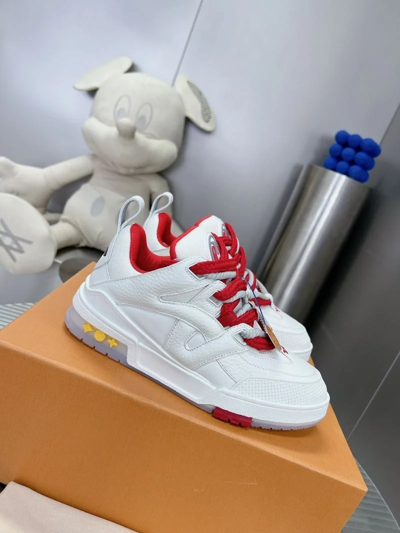 Practical Louis Vuitton Trainer Sneaker 31531