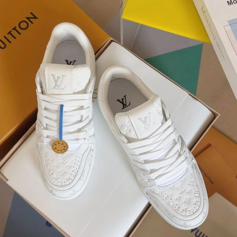 Louis Vuitton Trainer Sneaker Affordable 31554