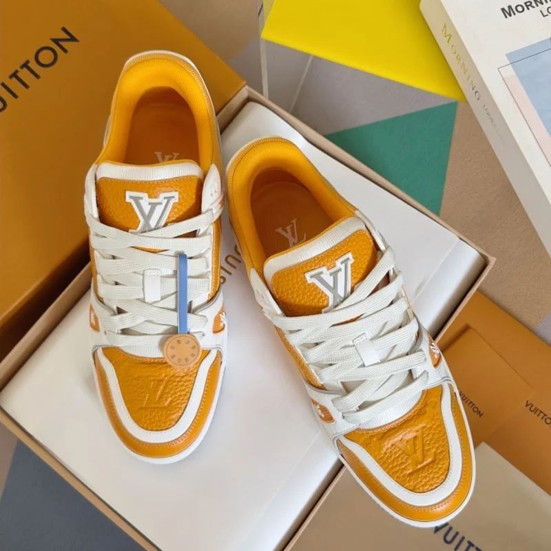 Louis Vuitton Trainer Sneaker Modern 31520