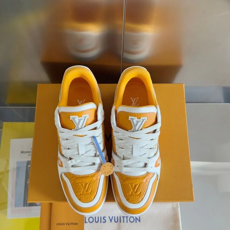 Louis Vuitton Trainer Sneaker Modern 31520