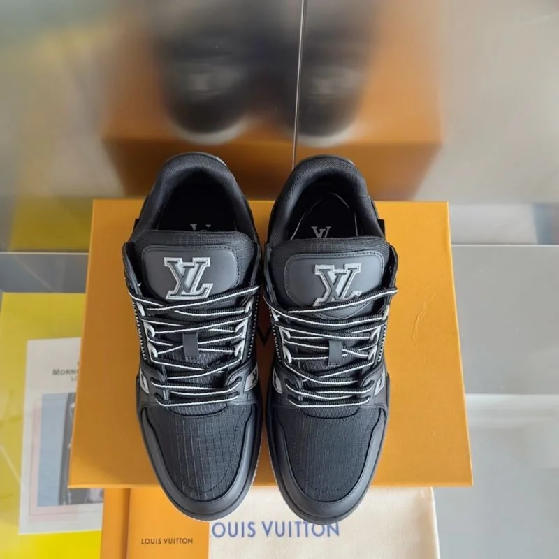 Louis Vuitton Trainer Sneaker Affordable 31516