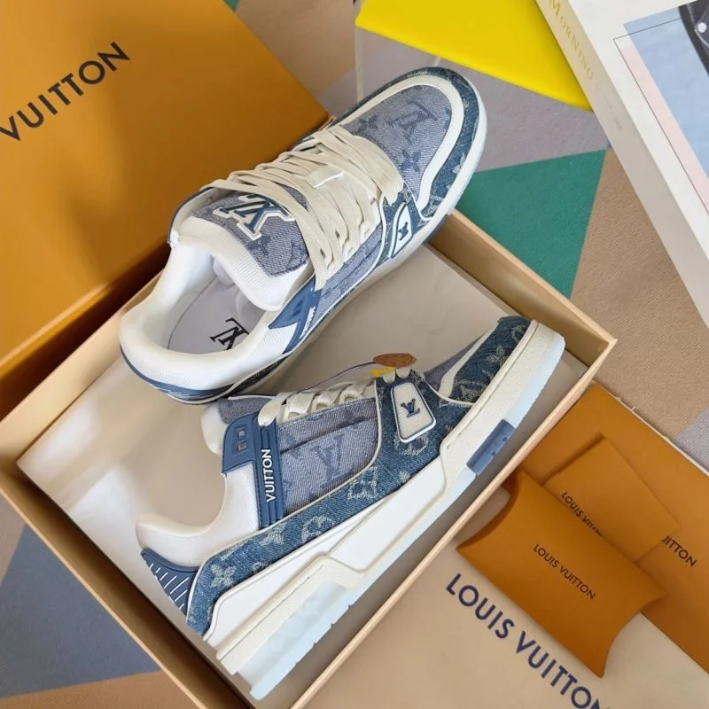 Louis Vuitton Trainer Sneaker Premium 31508