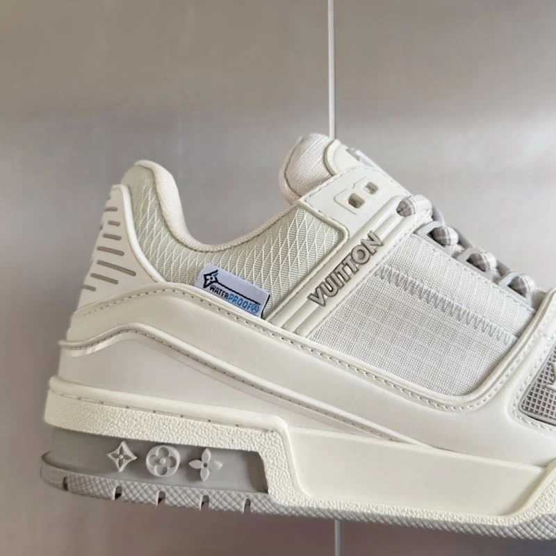 Louis Vuitton Trainer Sneaker Youthful 31513
