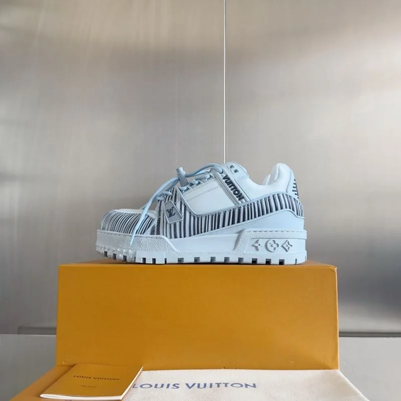 OnTrend Louis Vuitton Trainer Sneaker 31504