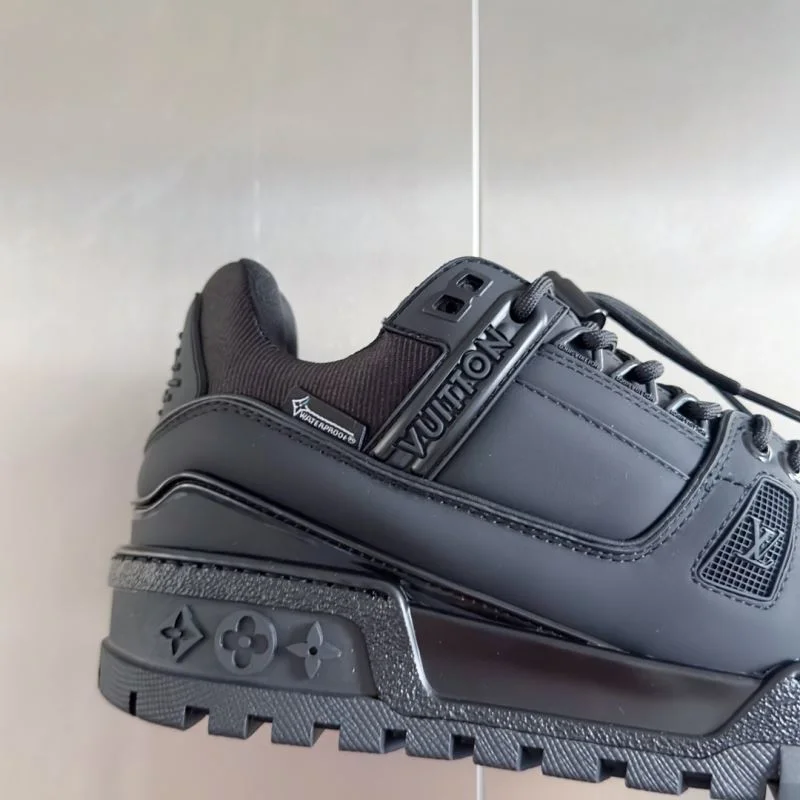 Affordable Louis Vuitton Trainer Sneaker 31490