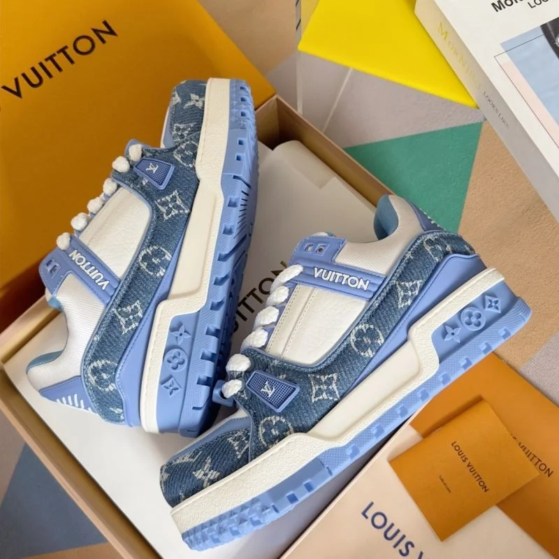 Trendsetting Louis Vuitton Trainer Sneaker 31492
