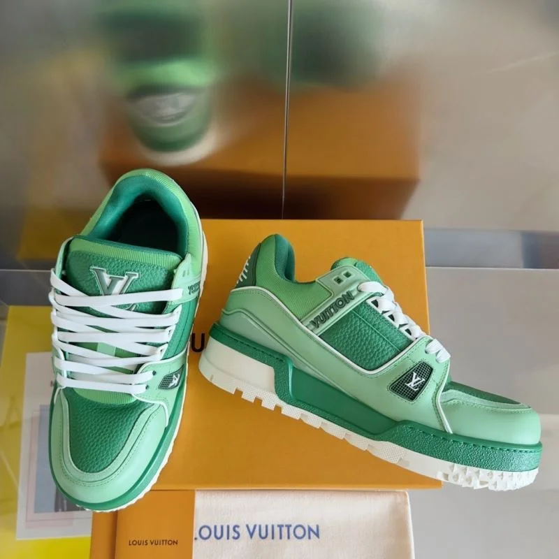 Louis Vuitton Trainer Sneaker Resilient 31493