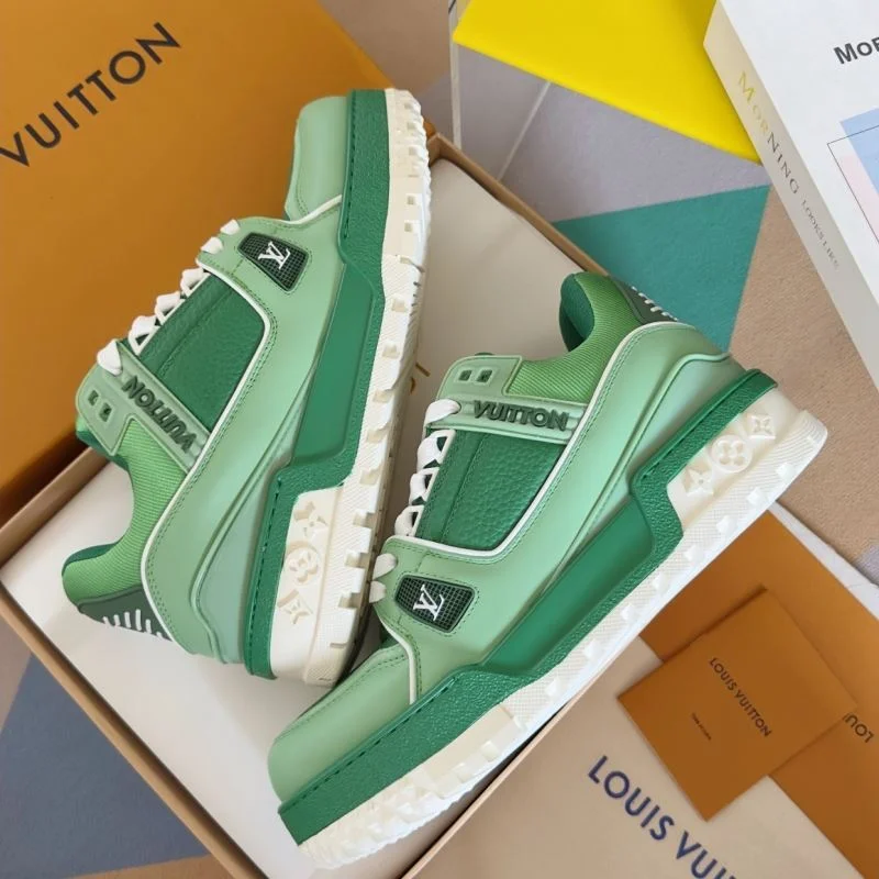 Louis Vuitton Trainer Sneaker Resilient 31493