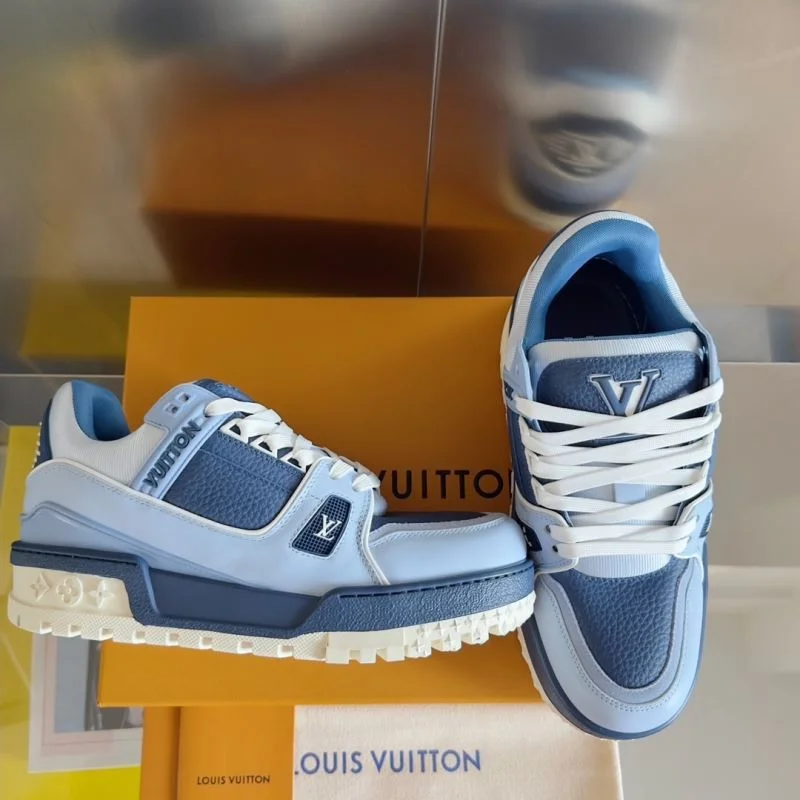 Youthful Louis Vuitton Trainer Sneaker 31514