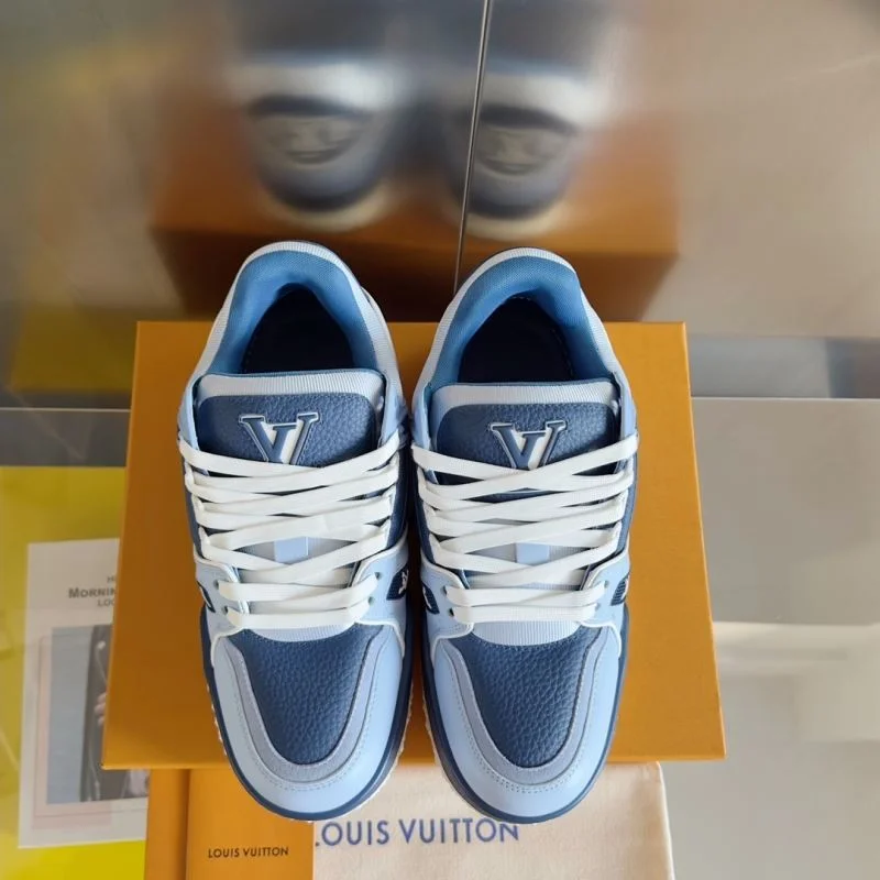 Youthful Louis Vuitton Trainer Sneaker 31514