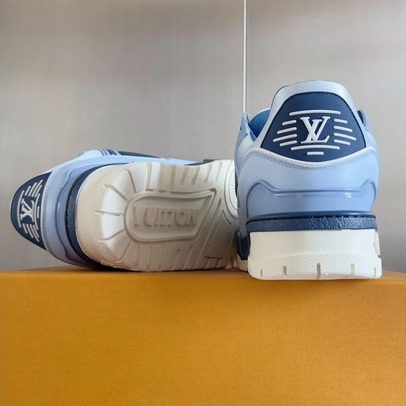 Youthful Louis Vuitton Trainer Sneaker 31514