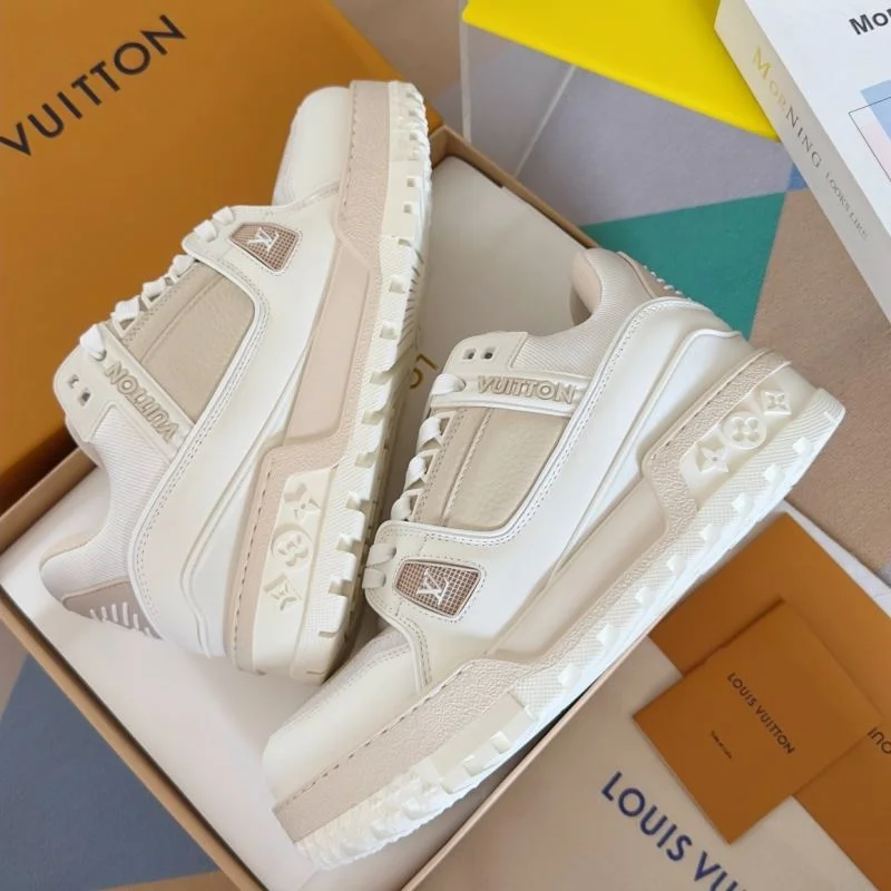 Louis Vuitton Trainer Sneaker Original 31482