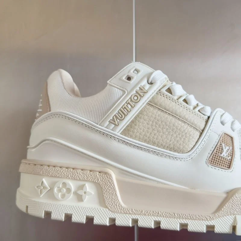 Louis Vuitton Trainer Sneaker Original 31482