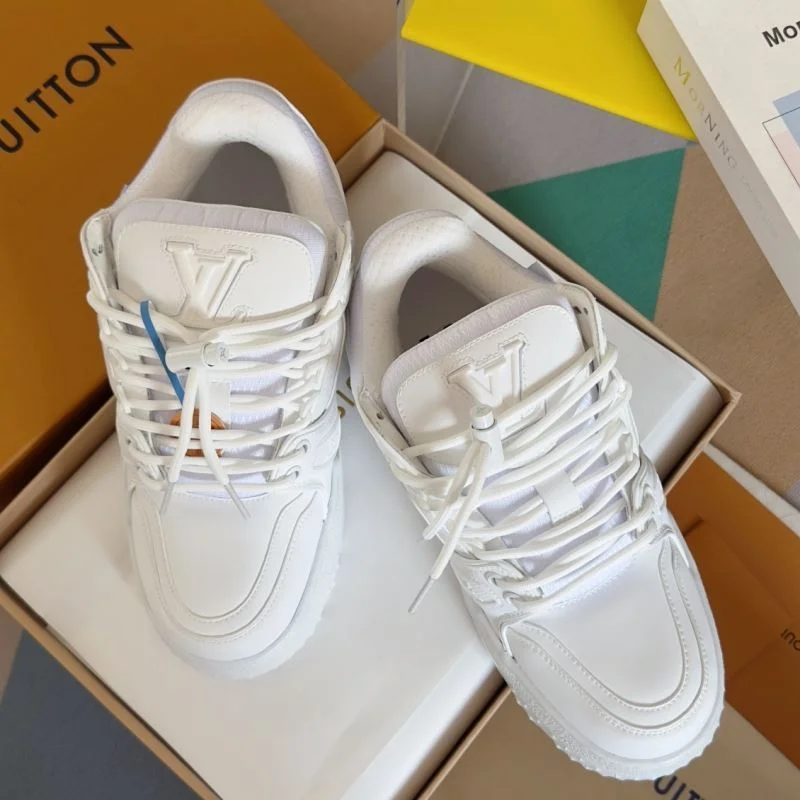 Louis Vuitton Trainer Sneaker SmartChoice 31498
