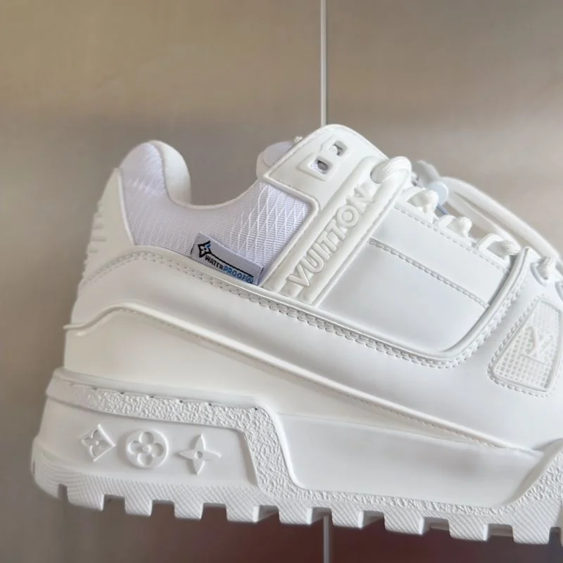 Louis Vuitton Trainer Sneaker SmartChoice 31498