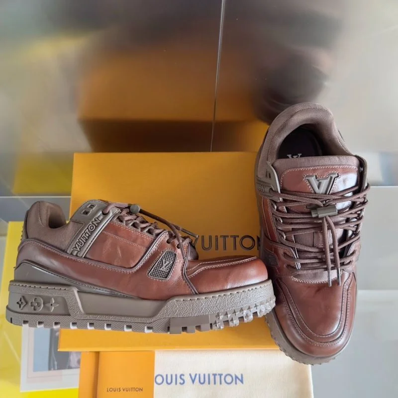 Sustainable Louis Vuitton Trainer Sneaker 31483