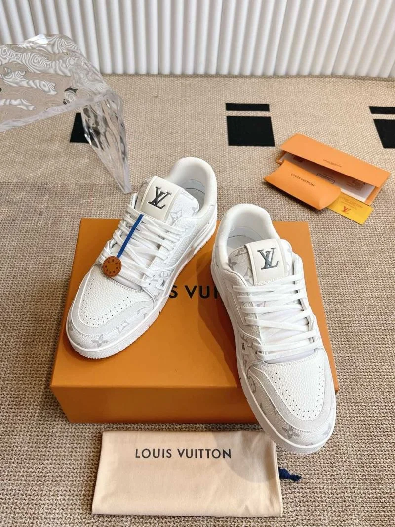 SmartChoice Louis Vuitton Trainer Sneaker 31484
