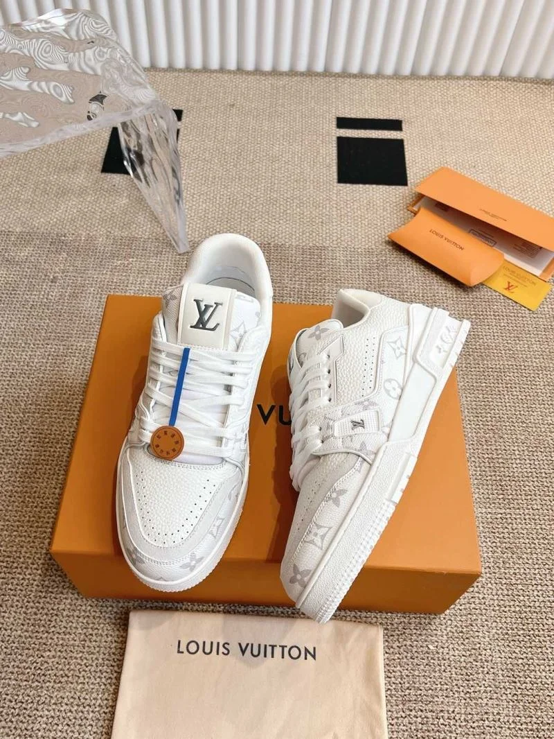 SmartChoice Louis Vuitton Trainer Sneaker 31484