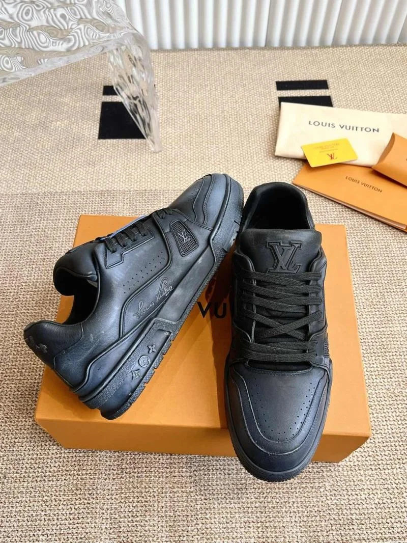OnTrend Louis Vuitton Trainer Sneaker 31480