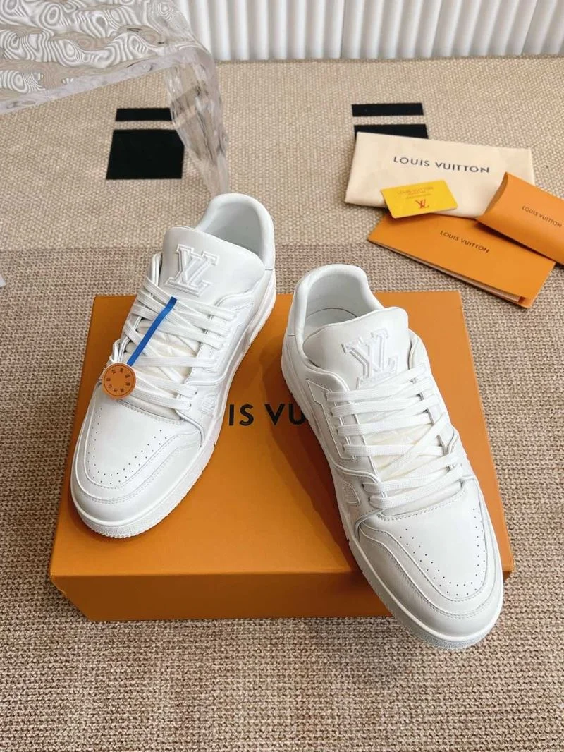 TimelessDesign Louis Vuitton Trainer Sneaker 31481