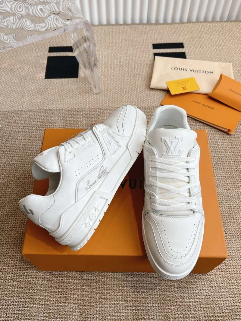 TimelessDesign Louis Vuitton Trainer Sneaker 31481
