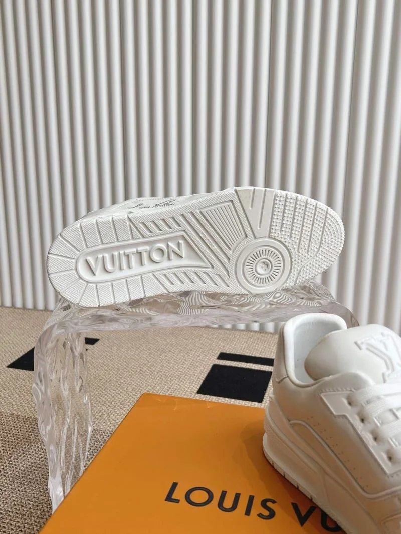 TimelessDesign Louis Vuitton Trainer Sneaker 31481