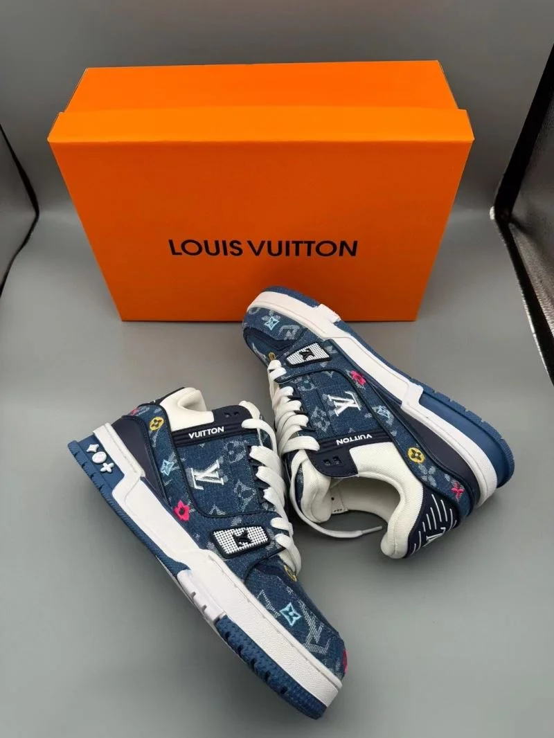 Tailored Louis Vuitton Trainer Sneaker 31476
