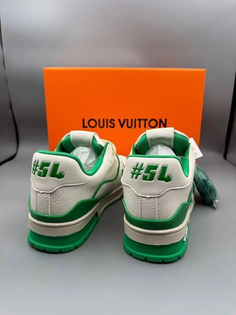 Stretchable Louis Vuitton Trainer Sneaker 31463
