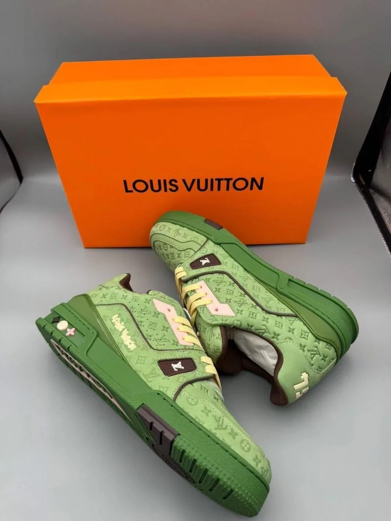 Louis Vuitton Trainer Sneaker TopPick 31465