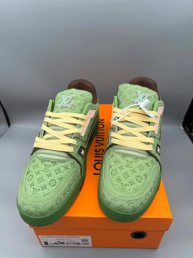 Louis Vuitton Trainer Sneaker TopPick 31465