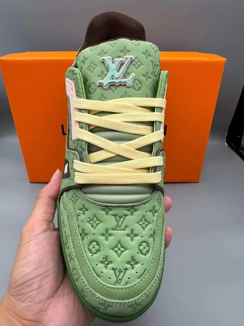 Louis Vuitton Trainer Sneaker TopPick 31465