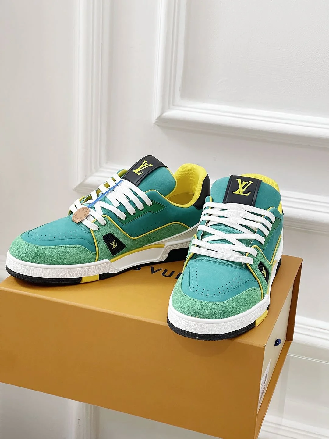 WrinkleFree Louis Vuitton Trainer Sneaker 31461